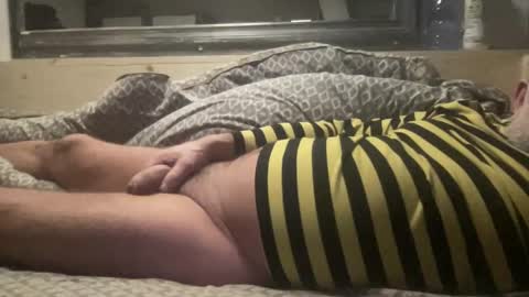 crapaud75018 online show from January 15, 1:02 am