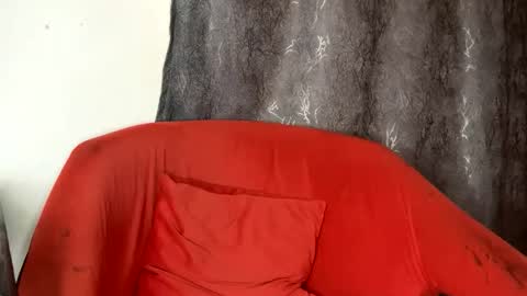 Snapshot of crave_meslowly chatting on February 21, 8:04 am Taliee online show from February 21, 8:04 am