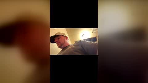 Snapshot of craving169stud chatting on February 22, 12:36 pm cravingay4pay online show from February 22, 12:36 pm