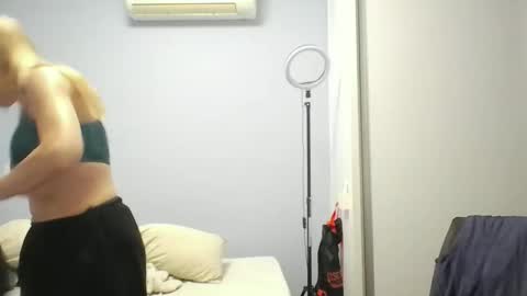 Anny online show from March 25, 12:38 am