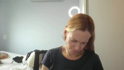 Anny online show from March 27, 10:48 am