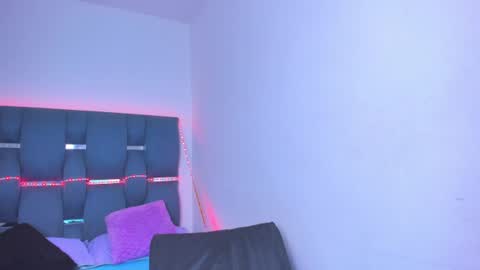 Snapshot of crazybaby_squirt chatting on July 7, 2:58 am crazybaby_squirt online show from July 7, 2:58 am