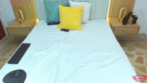 Sara online show from October 29, 1:57 pm