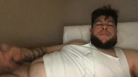 Snapshot of crazybigdick710 chatting on January 28, 4:39 am crazybigdick710 online show from January 28, 4:39 am