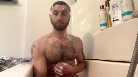 Snapshot of crazydill28 chatting on November 30, 4:33 pm crazydill28 online show from November 30, 4:33 pm