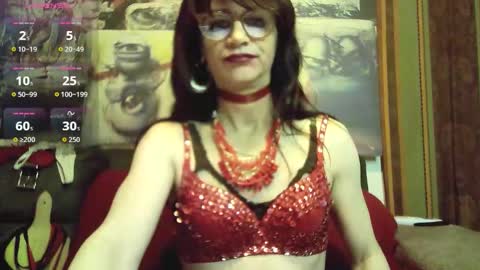 Snapshot of crazyjuny chatting on December 19, 6:09 am CrazyJuny online show from December 19, 6:09 am