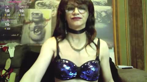 Snapshot of crazyjuny chatting on January 14, 4:01 pm CrazyJuny online show from January 14, 4:01 pm