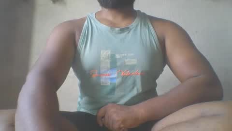 Snapshot of crazzy_booy chatting on September 24, 1:53 am crazzy_booy online show from September 24, 1:53 am