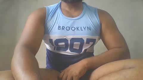 Snapshot of crazzy_booy chatting on September 30, 4:06 am crazzy_booy online show from September 30, 4:06 am
