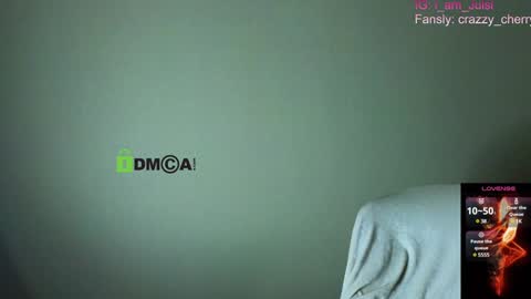 Snapshot of crazzy_cherry chatting on February 5, 11:23 am crazzy cherry online show from February 5, 11:23 am