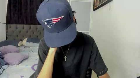 crazzy_master1 online show from April 8, 11:48 pm