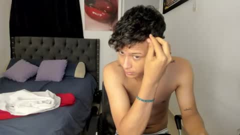 crazzy_master1 online show from June 15, 9:22 am