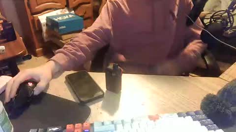 Snapshot of creamfilling1 chatting on November 11, 5:51 am creamfilling1 online show from November 11, 5:51 am