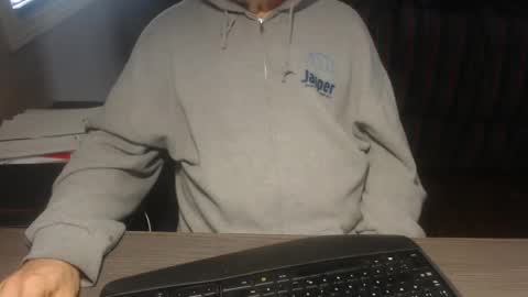 Snapshot of creamormilk chatting on October 8, 2:25 pm Creamormilk online show from October 8, 2:25 pm
