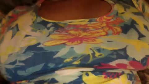 Snapshot of creamycocobabe chatting on September 15, 4:40 pm CreamyCocoBabe online show from September 15, 4:40 pm