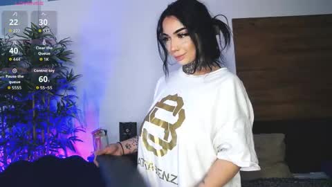 Sophie online show from April 14, 3:56 am