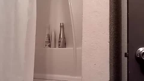 creamymilf11 online show from September 13, 3:39 am