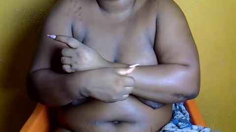 creamyposh1 online show from July 18, 4:05 am
