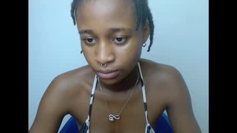 creamyxmuffin online show from October 7, 9:28 am