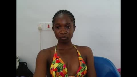 creamyxsugar online show from October 11, 9:41 am