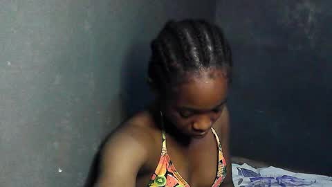 creamyxsugar online show from February 27, 5:40 am
