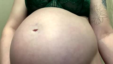 Breed me daddy  online show from February 9, 6:12 pm