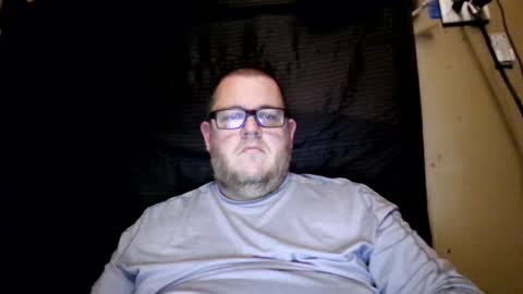 The hopeless romantic online show from January 30, 8:32 am