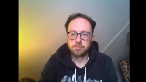 Snapshot of creloxp chatting on February 4, 9:28 am creloxp online show from February 4, 9:28 am