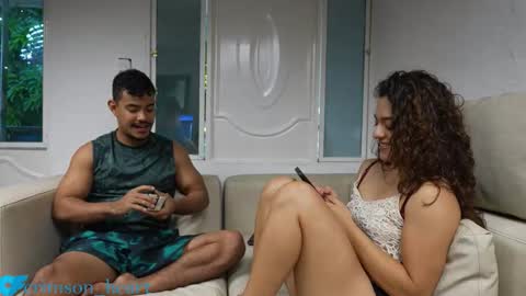 Snapshot of crimson_heart chatting on October 28, 12:30 pm Crimson heart online show from October 28, 12:30 pm