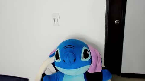 Jen. online show from February 11, 8:36 pm