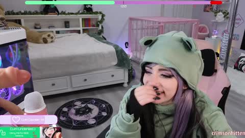 Snapshot of crimsonkitten chatting on January 16, 10:10 am Crimson Kitten online show from January 16, 10:10 am