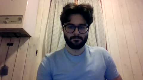 Snapshot of cris1758 chatting on December 2, 7:36 am cris1758 online show from December 2, 7:36 am