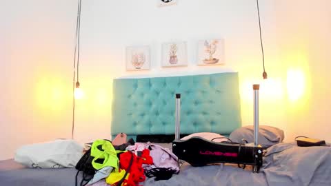 Snapshot of cris_dulce chatting on September 28, 6:13 pm cris_dulce online show from September 28, 6:13 pm