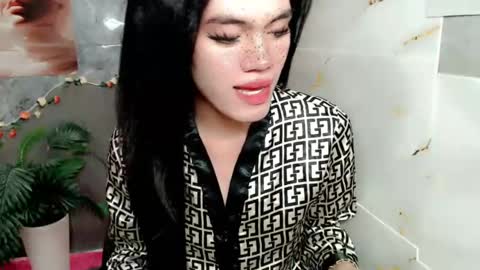 my beautiful cris online show from August 1, 4:28 pm