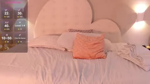 Cris online show from March 8, 5:43 pm