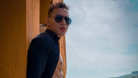 Cristopher online show from March 31, 1:40 am