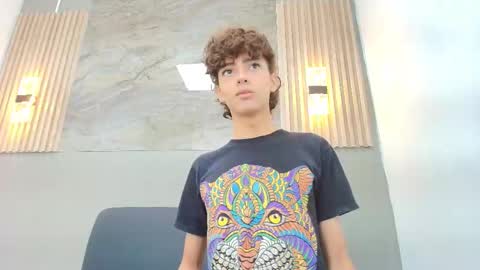 Snapshot of criss_allen1 chatting on November 22, 12:48 pm CRISS online show from November 22, 12:48 pm