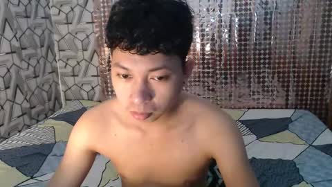 Snapshot of cristal1xox chatting on December 3, 12:25 pm cristal1xox online show from December 3, 12:25 pm