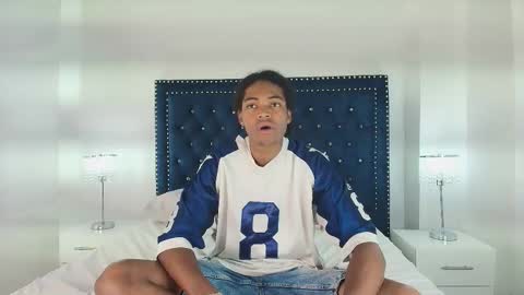 cristal_and_luke online show from January 9, 3:42 am