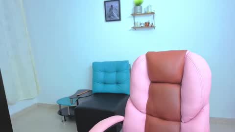 Cristal online show from December 5, 1:14 am