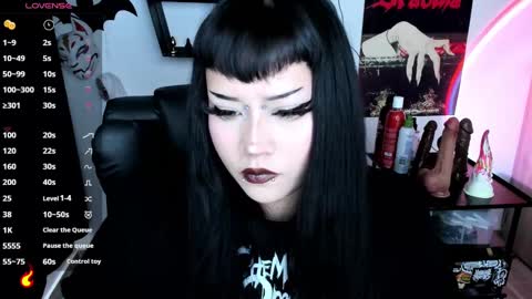 Cris online show from September 12, 2:39 pm