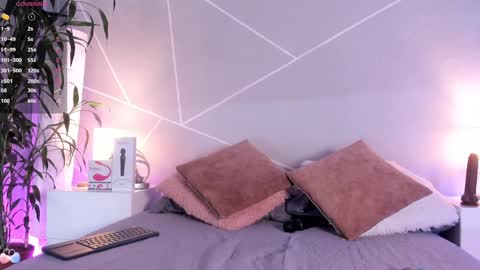 Cristal online show from December 6, 7:10 am