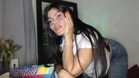 Snapshot of cristal_sexyboobs_ chatting on February 26, 12:16 am Cristal online show from February 26, 12:16 am