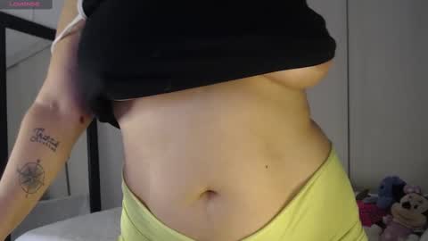 Snapshot of cristal_sexyboobs_ chatting on October 5, 4:16 pm Cristal online show from October 5, 4:16 pm