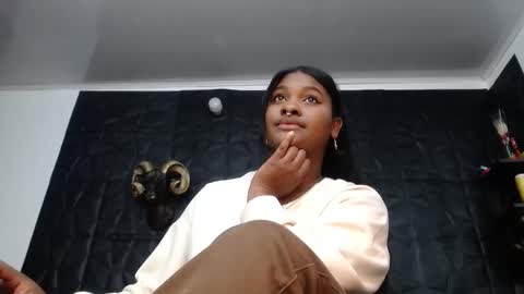 Hanna  online show from April 7, 6:58 am