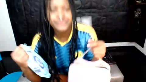 Snapshot of cristal_smith06 chatting on June 8, 4:51 pm Hanna online show from June 8, 4:51 pm