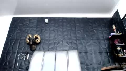 Snapshot of cristal_smith06 chatting on July 2, 8:53 am Hanna online show from July 2, 8:53 am