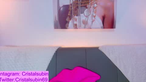Snapshot of cristal_subin69 chatting on June 30, 3:24 pm STEFANYIG cristalsubin online show from June 30, 3:24 pm