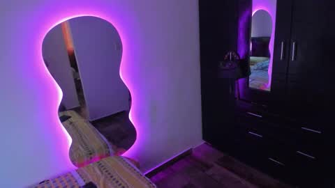 cristal_t2 online show from March 5, 7:21 pm