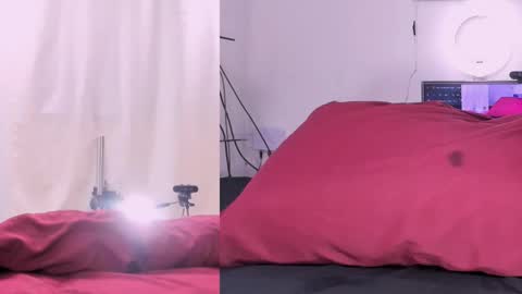 Snapshot of cristal_thompson_ chatting on December 24, 8:27 pm cristal_thompson_ online show from December 24, 8:27 pm